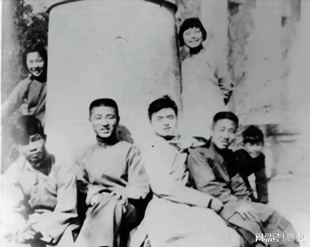 完美平台下载-朱自清长子被执行死刑33年后，法院：判决纯属错判，决定撤销原判