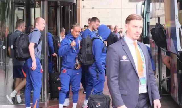 完美世界竞技平台官网-【夜读】不要把时间浪费在学习上。。